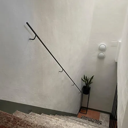 Lägenhet La Finestra Sulla Torre *